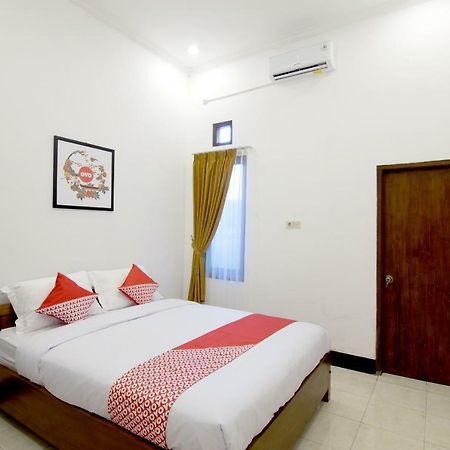 Oyo 931 Dara Dewi Homestay Yogyakarta Eksteriør billede