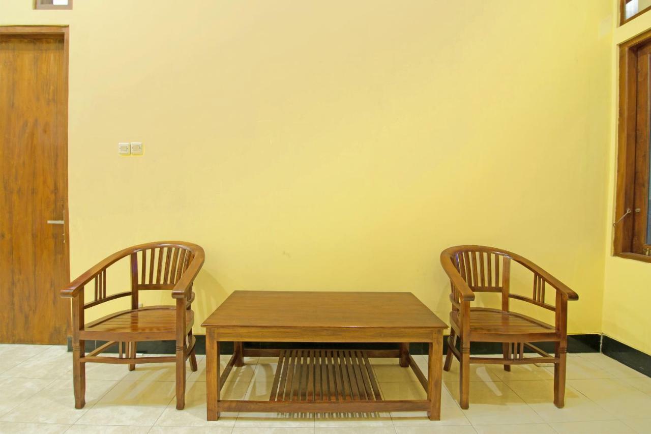 Oyo 931 Dara Dewi Homestay Yogyakarta Eksteriør billede