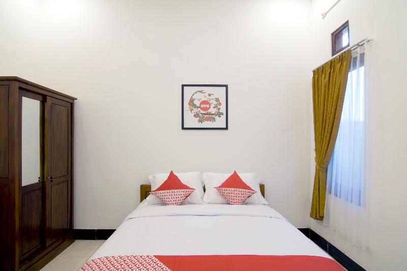 Oyo 931 Dara Dewi Homestay Yogyakarta Eksteriør billede